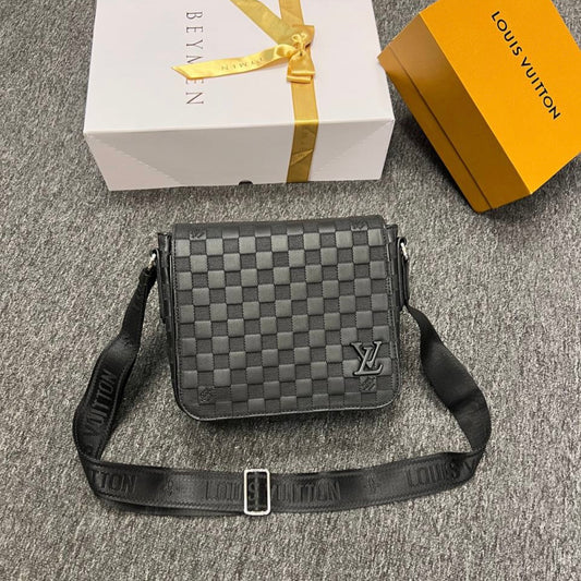 LV messenger - 01