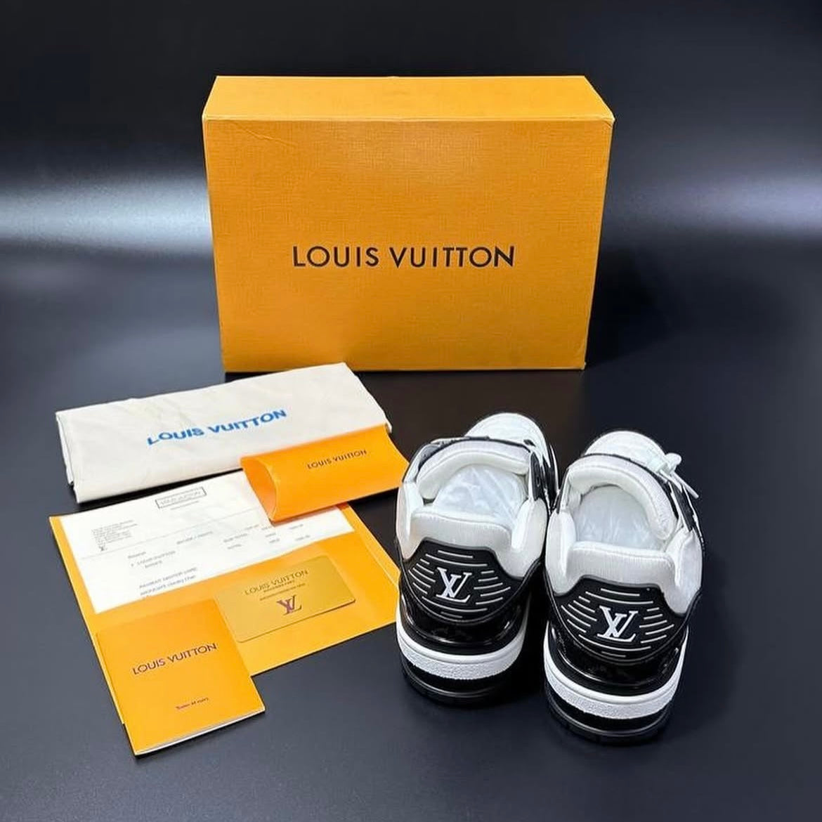 Sneaker Louis Vuitton Black