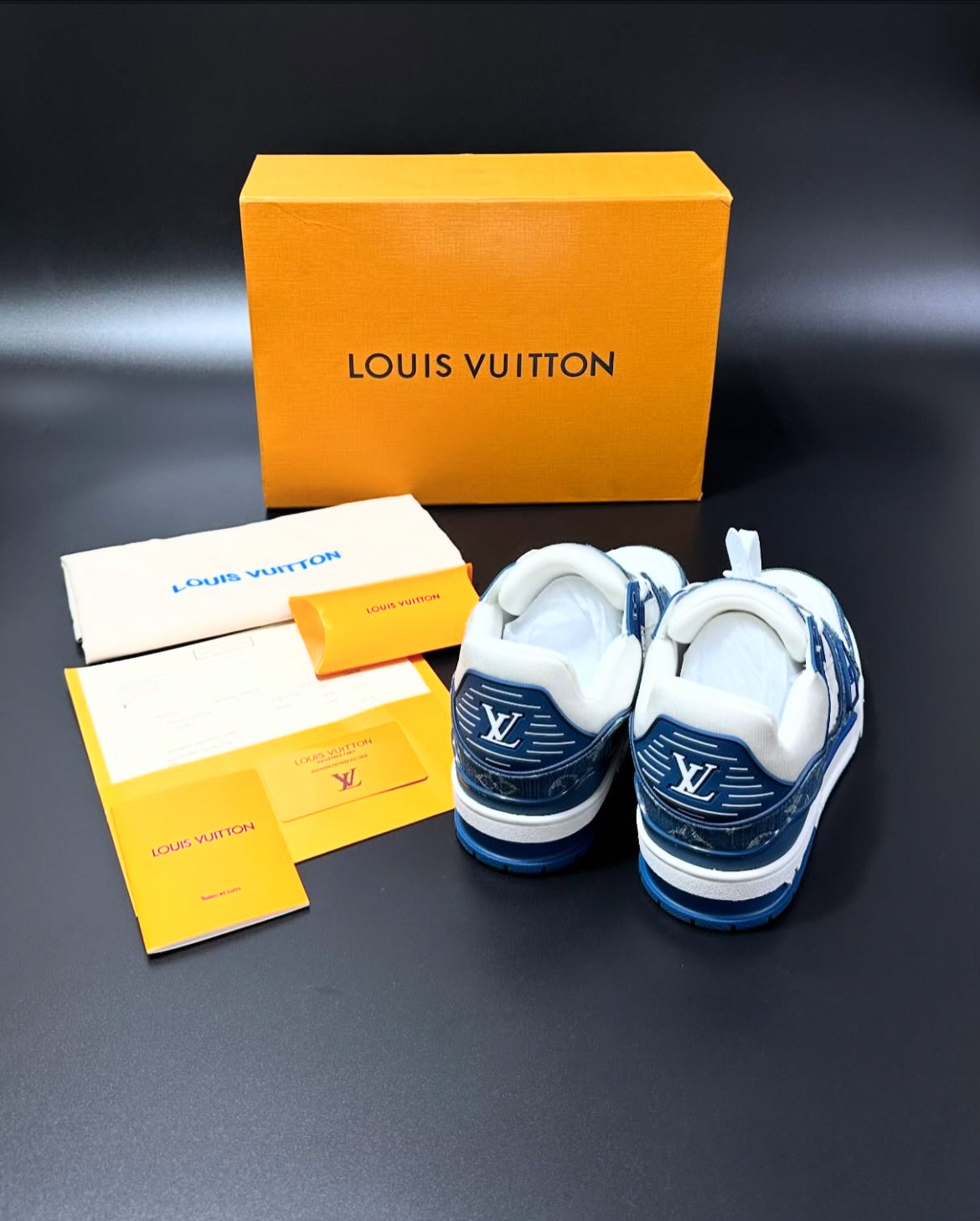 Sneaker Louis Vuitton Blue