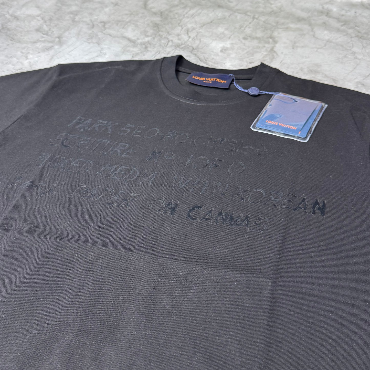 T-Shirt LV- 01