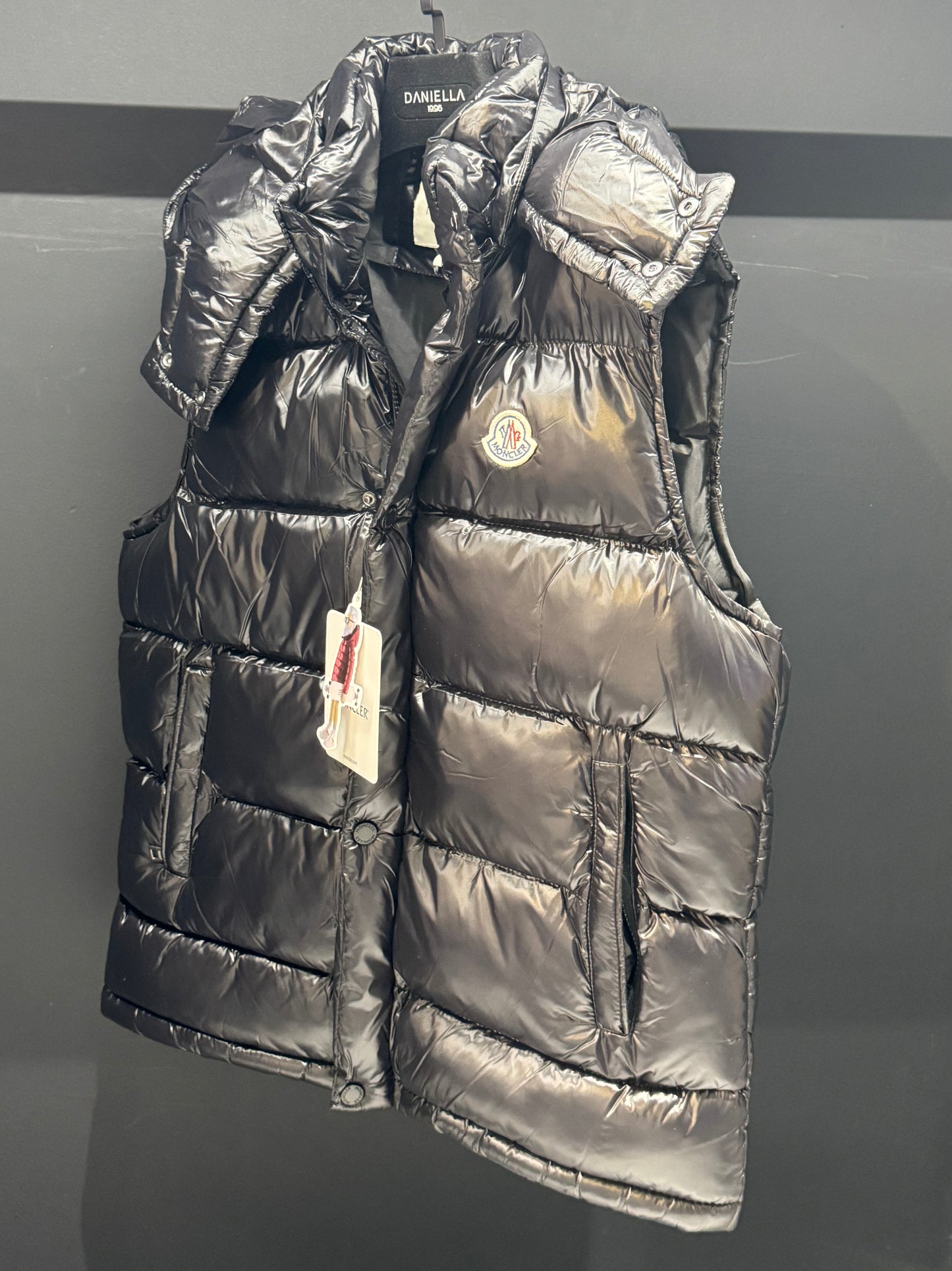 Vest Maya Moncler black