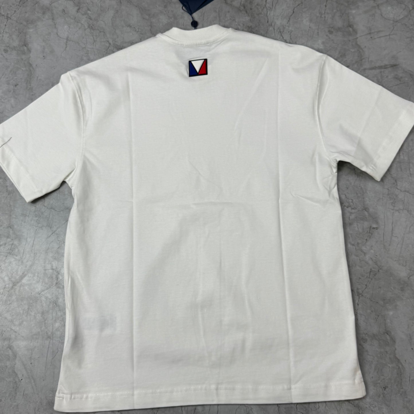 T-Shirt LV- 03