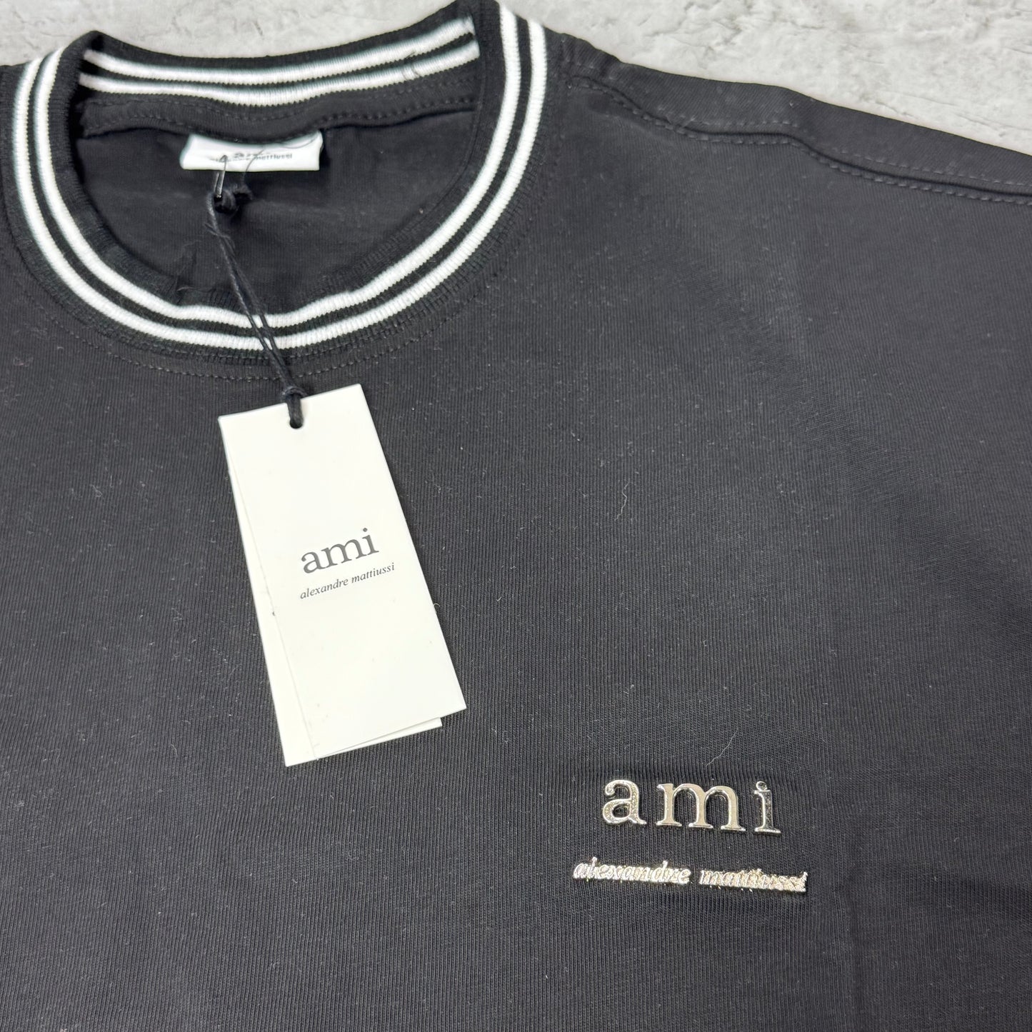 T-Shirt Ami paris - 01