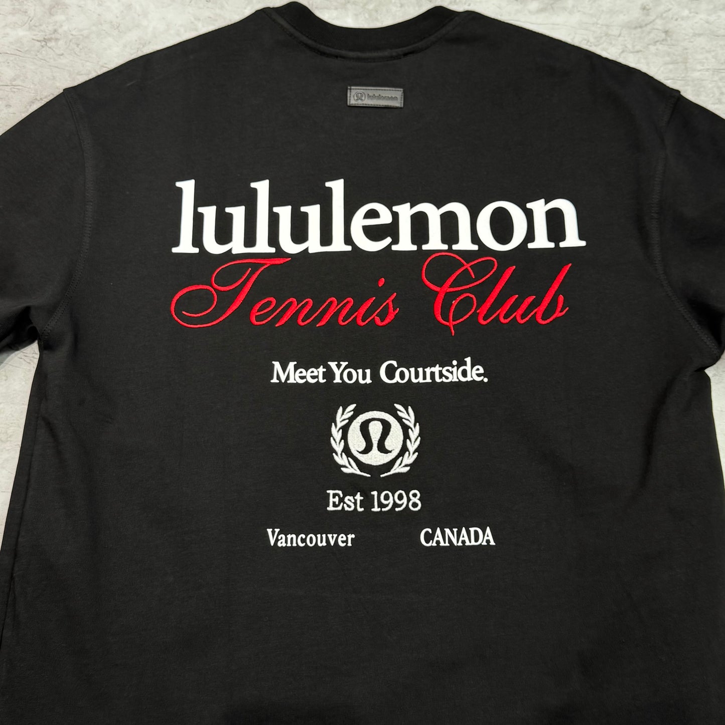 Lululemon - 01 t shirt